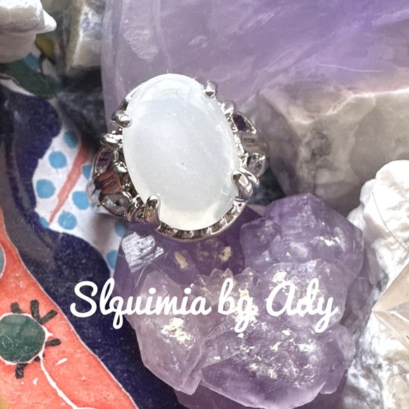 Alquimia Jewelry - Trinity white jade silver gem ring